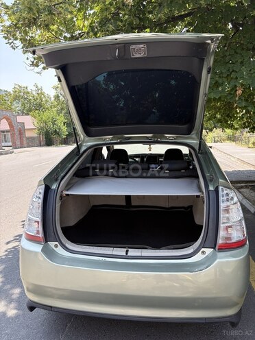 Toyota Prius 2006, 200,000 km - 1.5 l - Qax