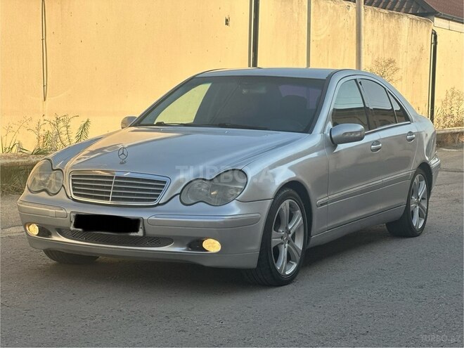Mercedes C 240 2001, 245,780 km - 2.4 l - Bakı