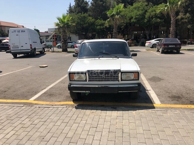 LADA (VAZ) 2107 2005, 250,000 km - 1.6 л - Bakı