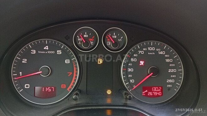 Audi A3 2011, 267,000 km - 1.6 л - Bakı
