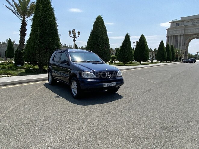 Mercedes ML 320 4MATIC 1998, 350,000 km - 3.2 л - Gəncə
