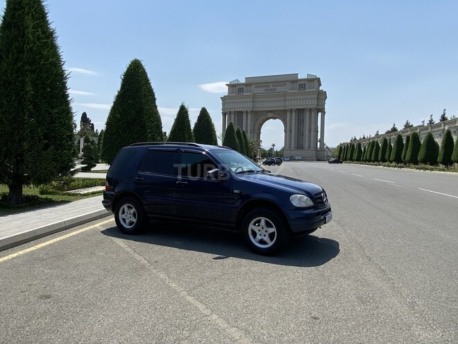 Mercedes ML 320 4MATIC 1998, 350,000 km - 3.2 л - Gəncə