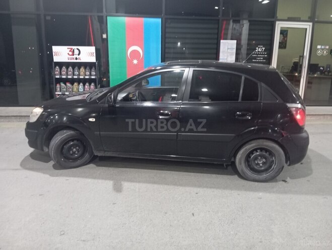 Kia Rio 2006, 338,000 km - 1.5 л - Biləsuvar