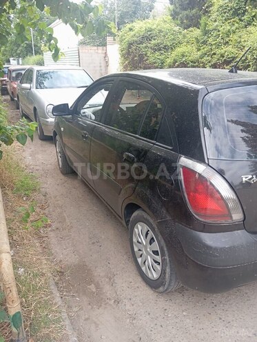 Kia Rio 2006, 338,000 km - 1.5 л - Biləsuvar