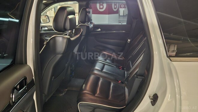 Jeep Grand Cherokee 2014, 270,000 km - 3.6 l - Bakı
