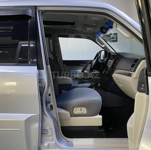 Mitsubishi Pajero 2007, 268,000 km - 3.0 l - Sumqayıt