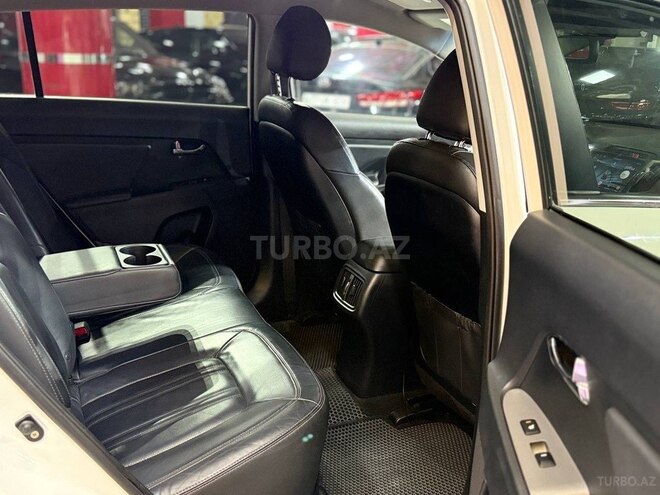 Kia Sportage 2015, 230,000 km - 2.0 l - Bakı