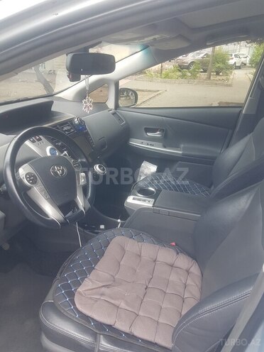 Toyota Prius V 2013, 482,803 km - 1.8 l - Bakı