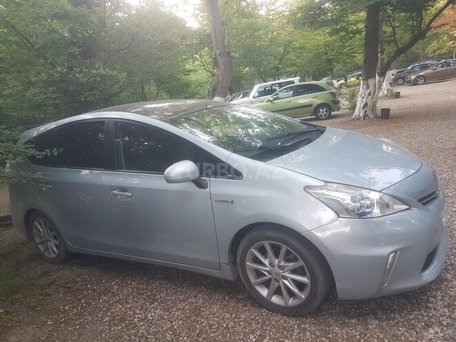 Toyota Prius V 2013, 482,803 km - 1.8 l - Bakı