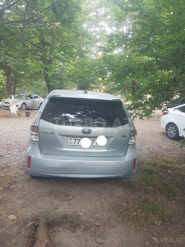 Toyota Prius V 2013, 482,803 km - 1.8 l - Bakı