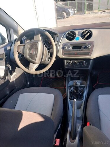 SEAT Ibiza 2013, 230,000 km - 1.4 l - Bakı