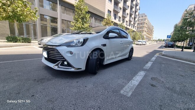 Toyota Aqua 2016, 101,500 km - 1.5 l - Bakı