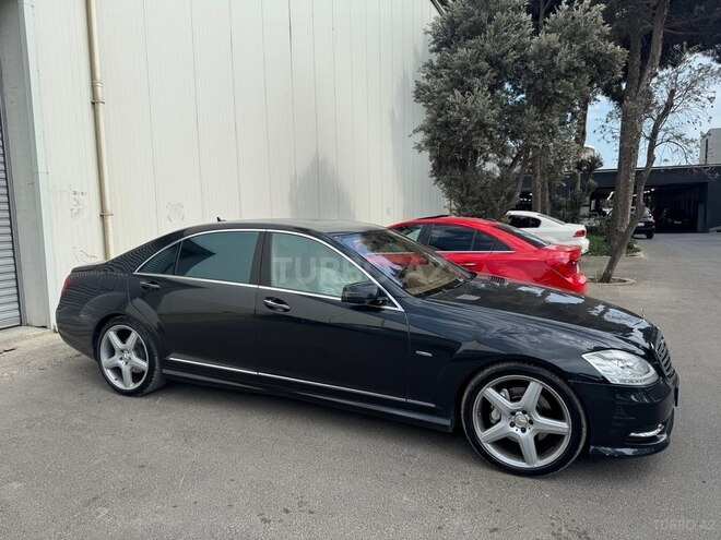 Mercedes S 500 2011, 173,000 km - 5.5 л - Bakı