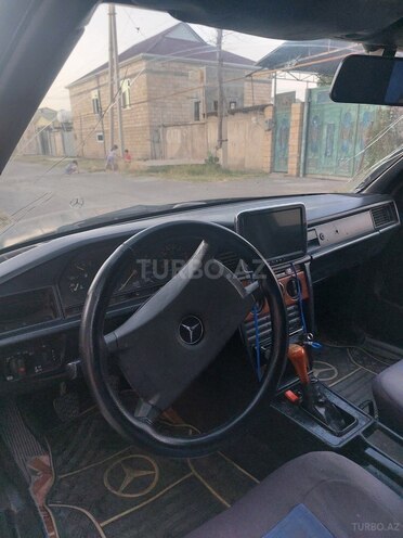 Mercedes 190 1991, 411,000 km - 1.8 l - İmişli