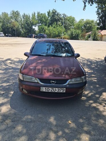 Opel Vectra 1996, 535,000 km - 2.0 l - Qəbələ