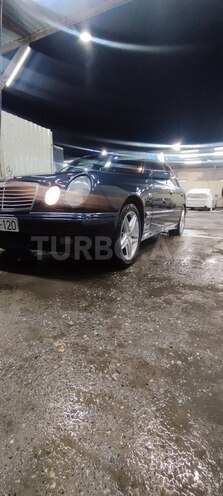 Mercedes E 230 1996, 220,000 km - 2.3 l - Bakı