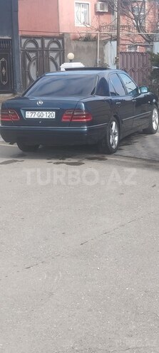 Mercedes E 230 1996, 220,000 km - 2.3 l - Bakı