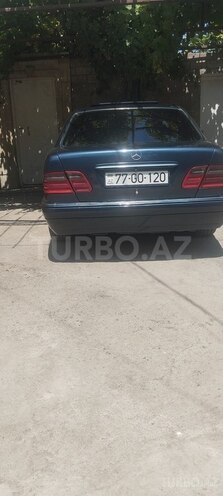 Mercedes E 230 1996, 220,000 km - 2.3 l - Bakı