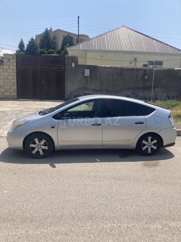 Toyota Prius 2007, 320,000 km - 1.5 l - Göygöl
