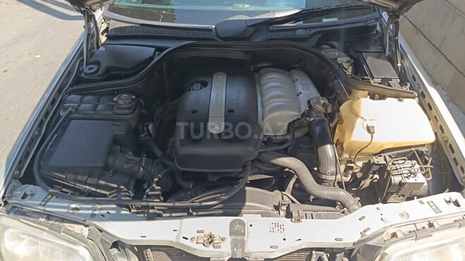 Mercedes C 220 d 1999, 520,000 km - 2.2 л - Bakı