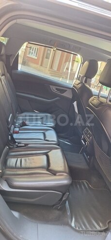 Audi Q7 2019, 81,500 km - 2.0 л - Bakı