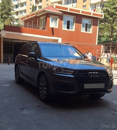 Audi Q7 2019, 81,500 km - 2.0 л - Bakı