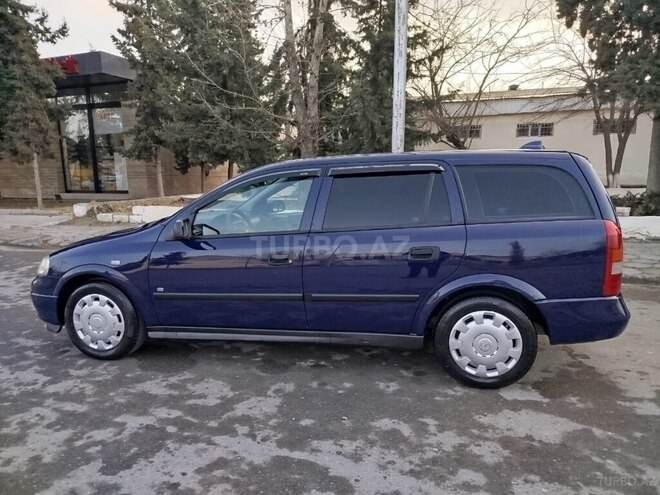 Opel Astra 2007, 260,000 km - 1.4 l - Yevlax