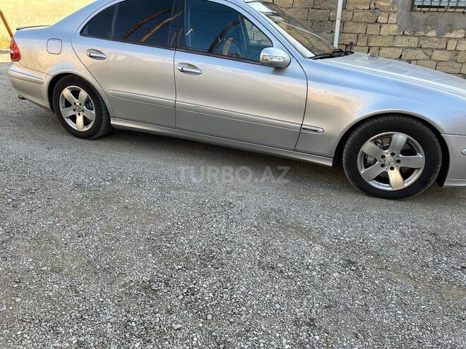 Mercedes E 320 2003, 290,000 km - 3.2 l - Bakı