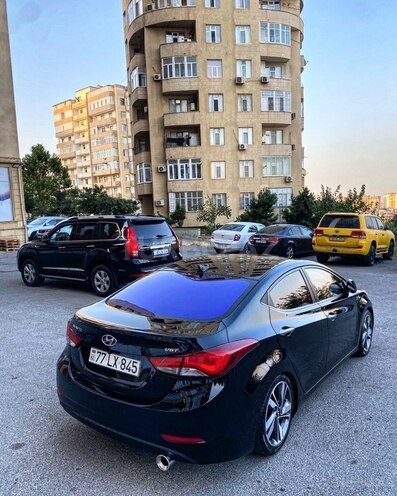 Hyundai Avante 2014, 136,000 km - 1.6 l - Bakı