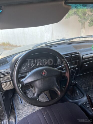 GAZ 31105 2005, 330,522 km - 2.3 л - Bakı