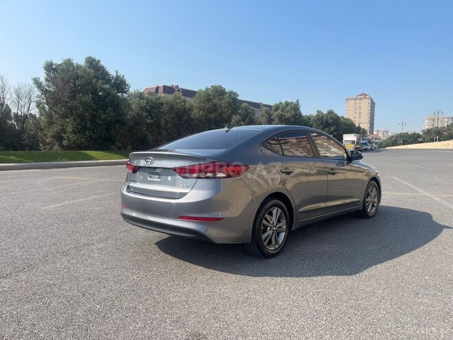 Hyundai Avante 2016, 142,000 km - 1.6 l - Bakı