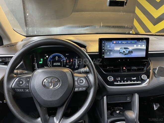 Toyota Corolla Cross 2024, 12,000 km - 2.0 l - Bakı