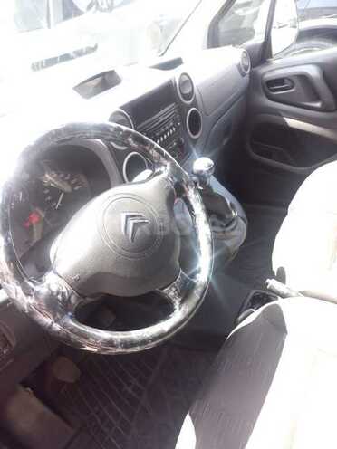 Citroen Berlingo 2009, 337,000 km - 1.6 l - Bakı
