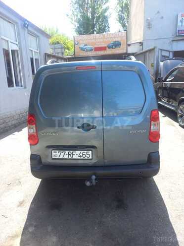 Citroen Berlingo 2009, 337,000 km - 1.6 l - Bakı
