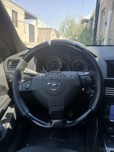 Opel Astra 2007, 240,000 km - 1.4 l - Gəncə