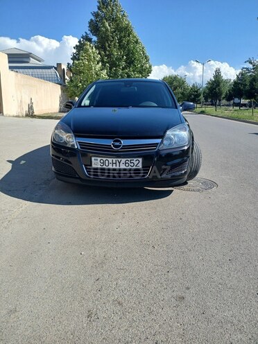 Opel Astra 2007, 240,000 km - 1.4 l - Gəncə