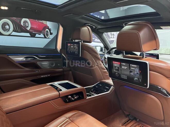 BMW 750-25