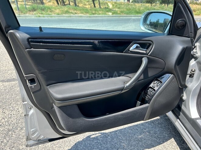 Mercedes C 200 2002, 350,000 km - 2.0 l - Bakı