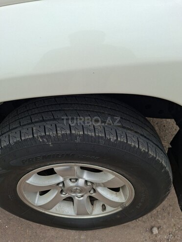 Toyota Land Cruiser Prado 2007, 270,000 km - 2.7 l - Tovuz