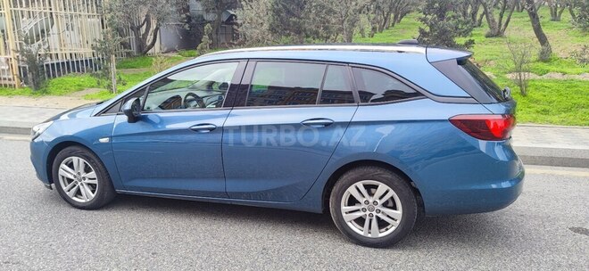 Opel Astra 2016, 210,000 km - 1.6 l - Bakı