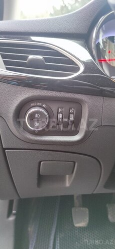 Opel Astra 2016, 210,000 km - 1.6 l - Bakı