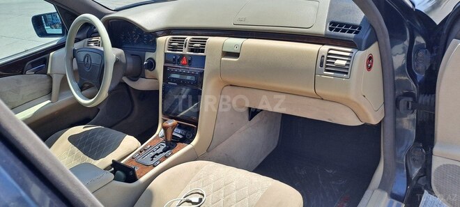 Mercedes E 230 1996, 425,000 km - 2.3 l - Bakı