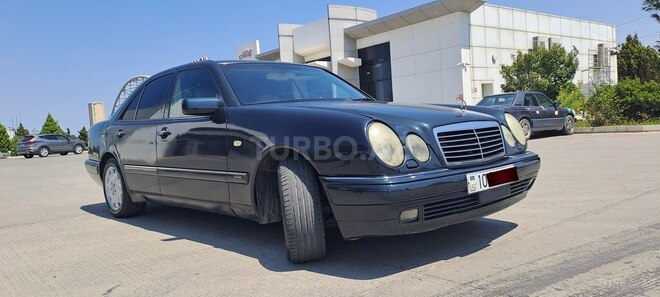 Mercedes E 230 1996, 425,000 km - 2.3 l - Bakı