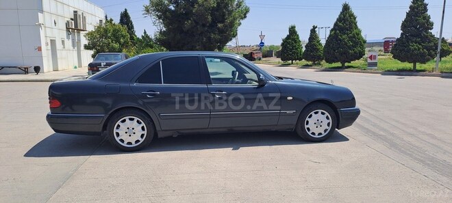 Mercedes E 230 1996, 425,000 km - 2.3 l - Bakı