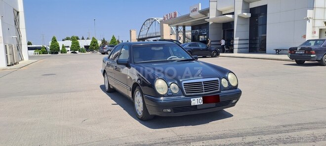 Mercedes E 230 1996, 425,000 km - 2.3 l - Bakı