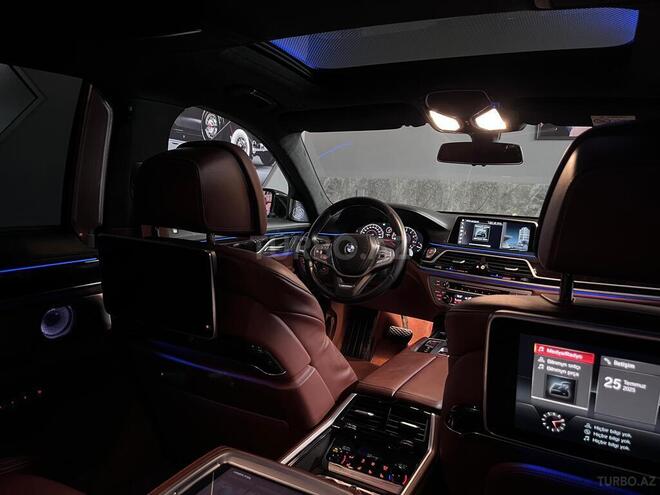 BMW 750-47
