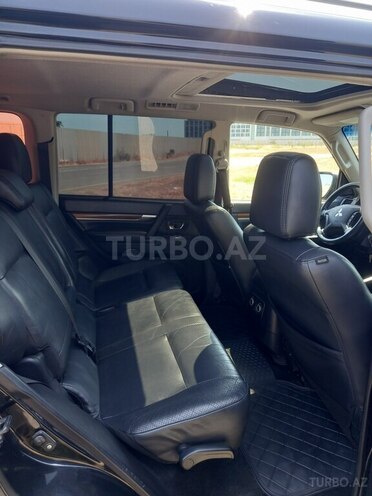 Mitsubishi Pajero 2007, 187,000 km - 3.0 л - Bakı