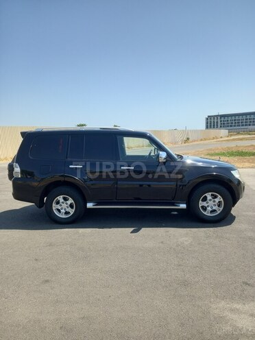 Mitsubishi Pajero 2007, 187,000 km - 3.0 л - Bakı