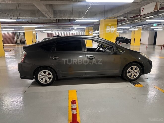 Toyota Prius 2007, 300,000 km - 1.5 l - Gəncə