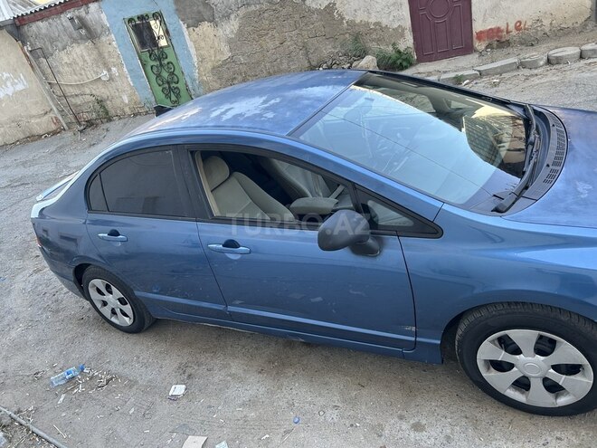 Honda Civic 2009, 435,000 km - 1.3 л - Bakı